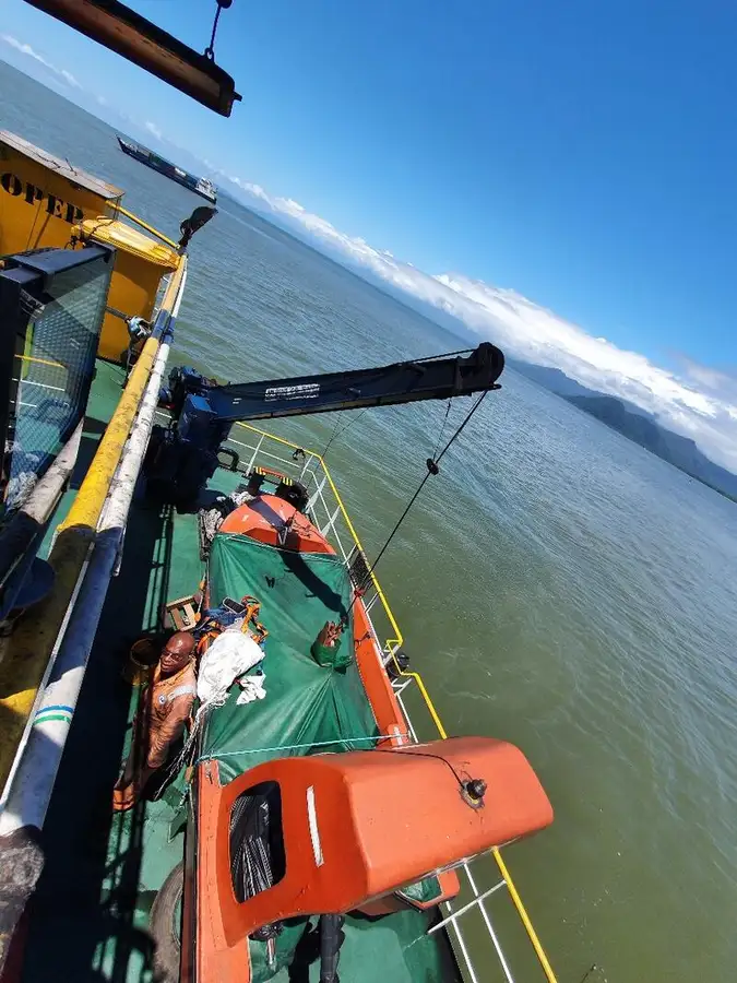 Kapal peti sejuk untuk dijual