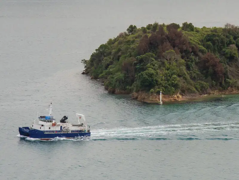 Kapal layar untuk dijual