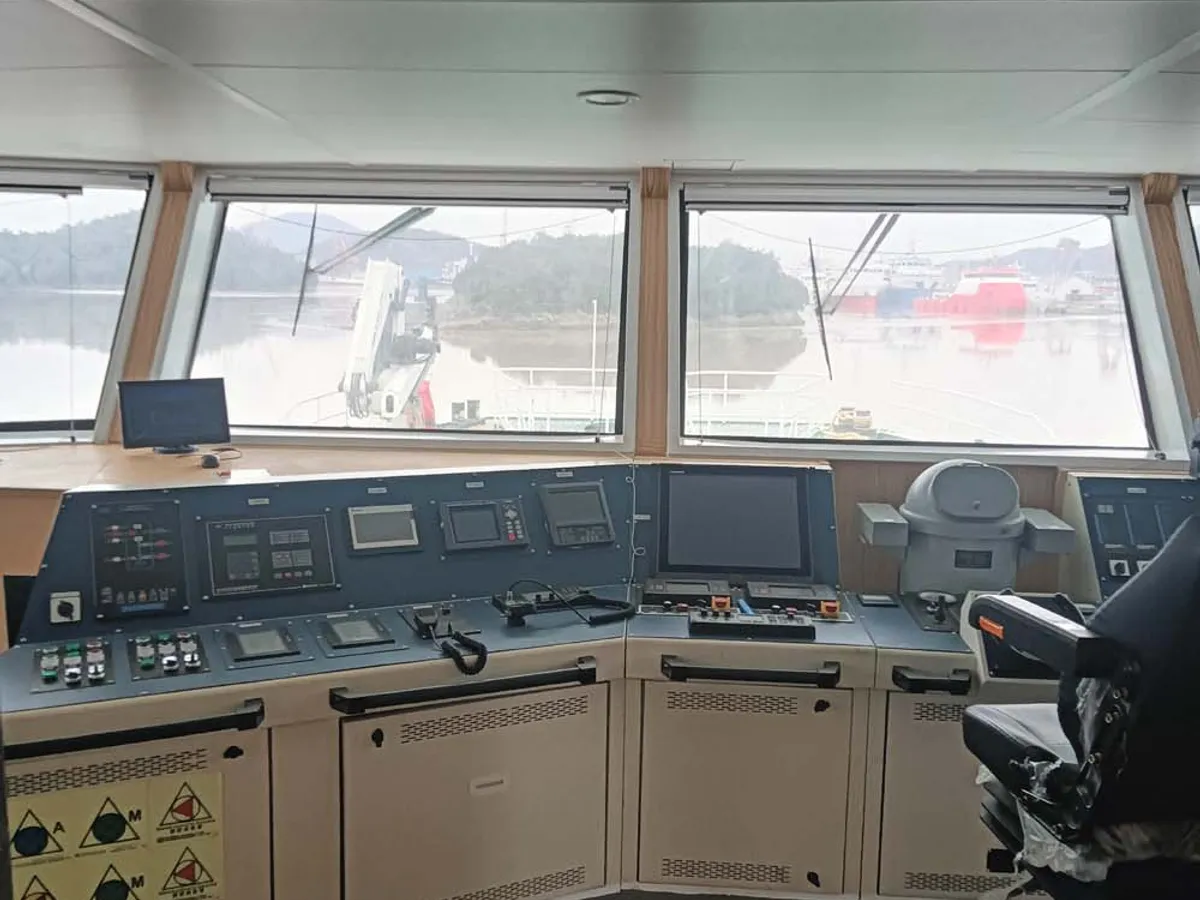 Kapal layar untuk dijual