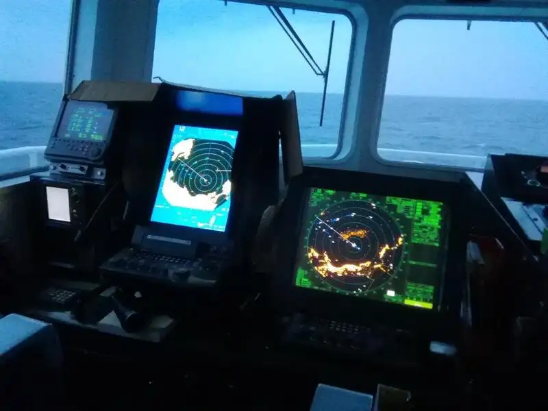 Kapal rondaan untuk dijual