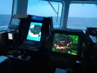 Kapal rondaan untuk dijual