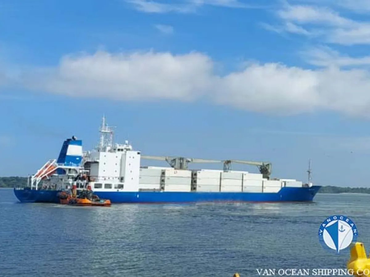 Kapal peti sejuk untuk dijual