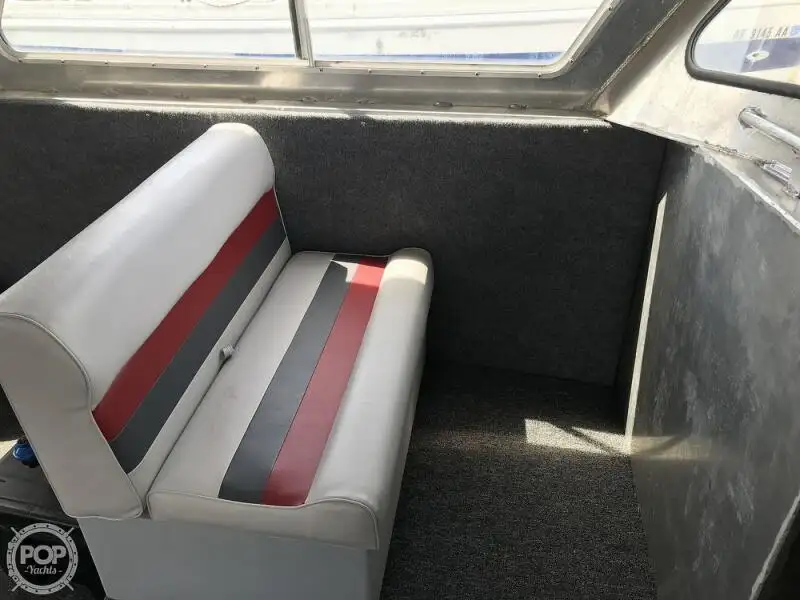 Kapal anak kapal untuk dijual