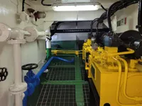 Kapal bekalan untuk dijual