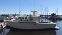 Kapal kerja untuk dijual