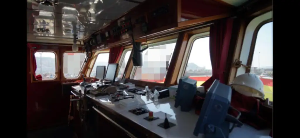 Kapal kerja untuk dijual