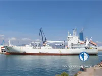 Kapal peti sejuk untuk dijual