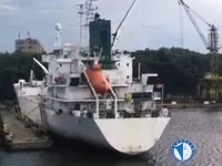 Kapal peti sejuk untuk dijual