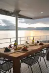 Kapal tinjauan untuk dijual