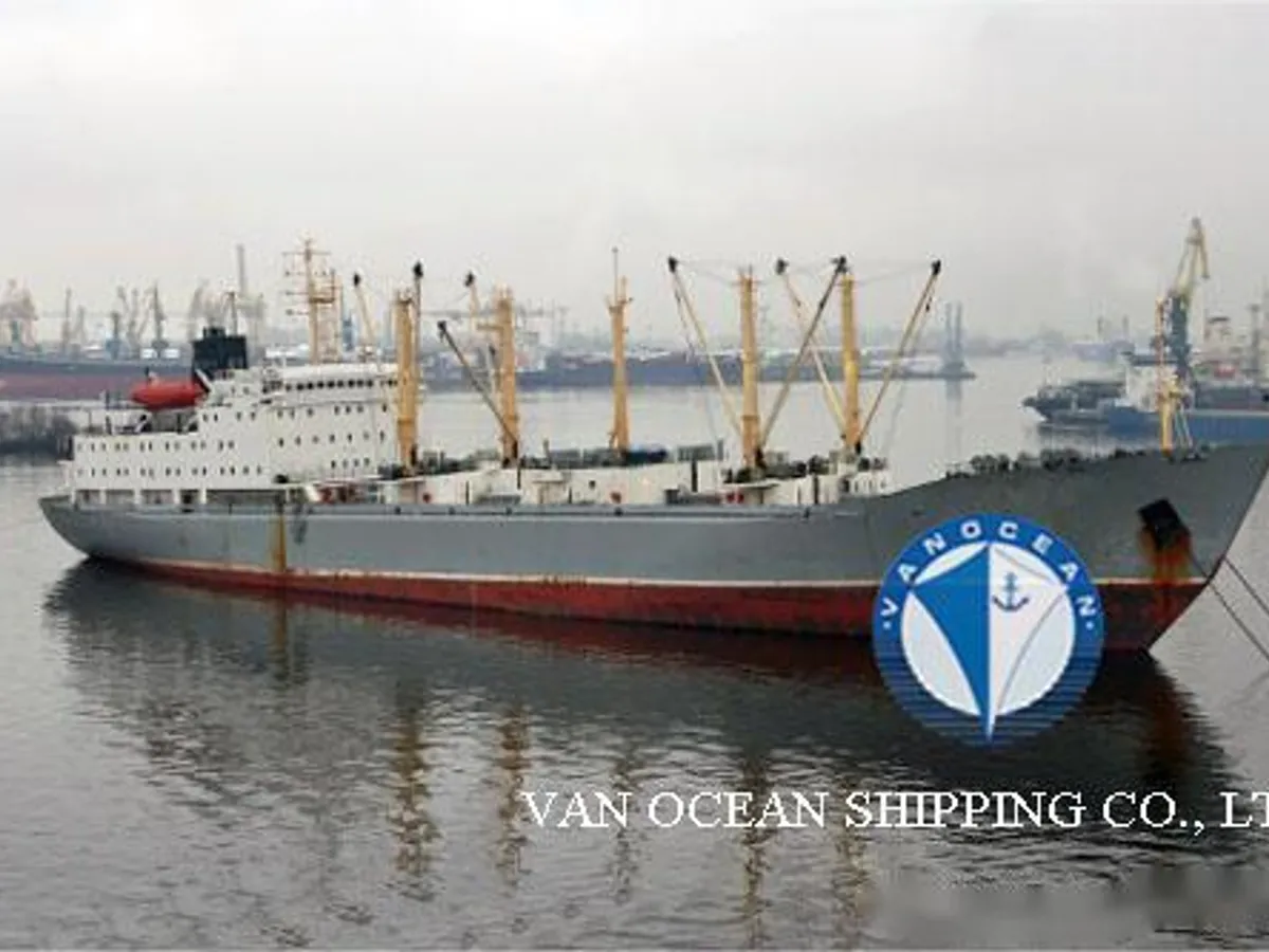 Kapal peti sejuk untuk dijual