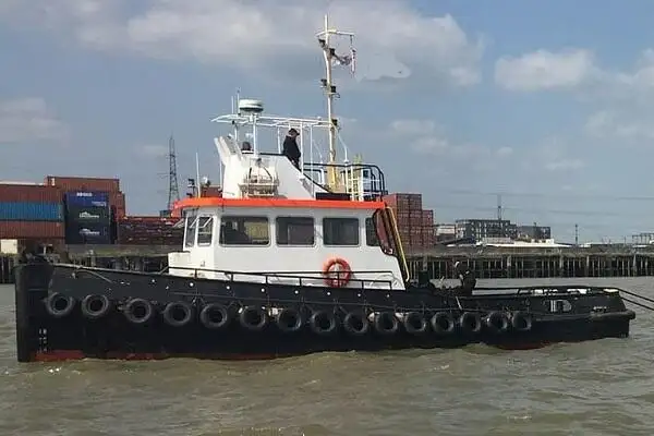 Kapal tunda untuk dijual