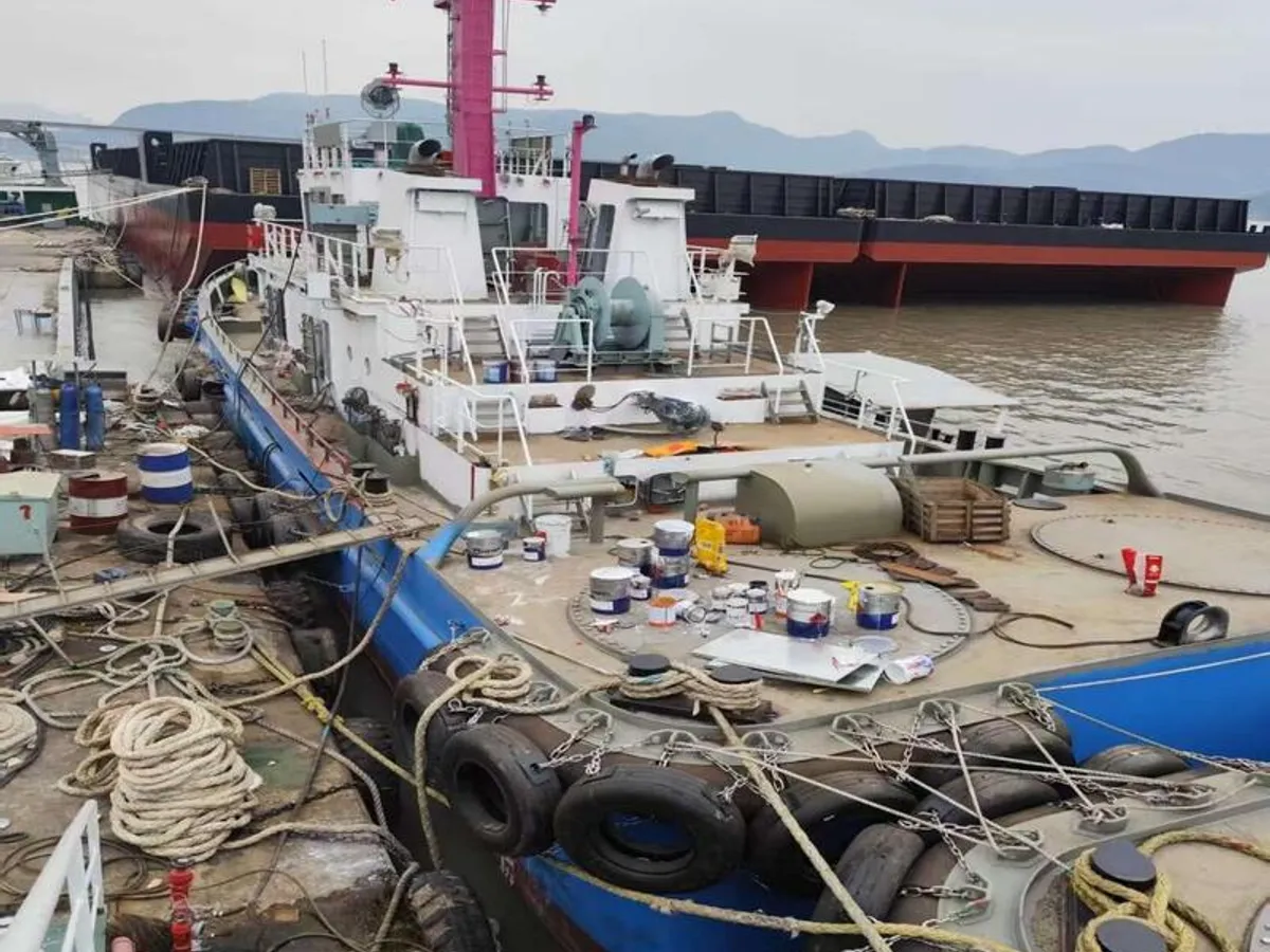Kapal tunda untuk dijual