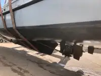 Kapal tinjauan untuk dijual