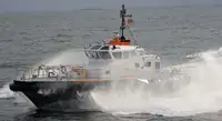 Kapal anak kapal untuk dijual