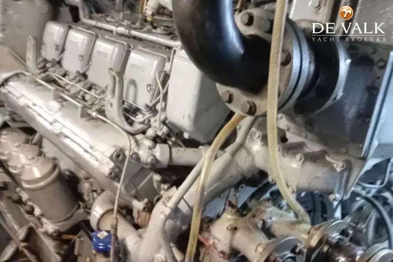 Kapal feri untuk dijual