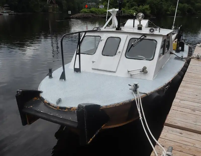 Kapal anak kapal untuk dijual