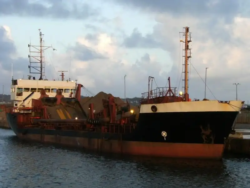 Kapal pengorek untuk dijual