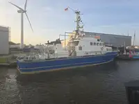 Kapal tinjauan untuk dijual