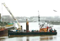 Kapal pengorek untuk dijual