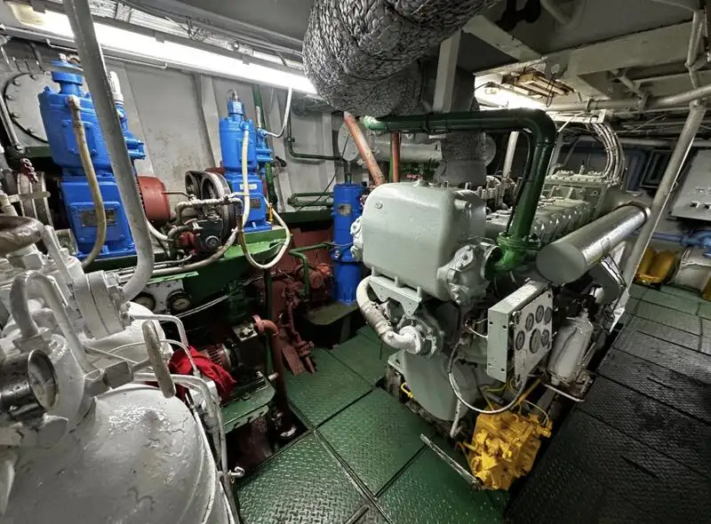 Kapal pukat untuk dijual