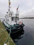 Kapal anak kapal untuk dijual