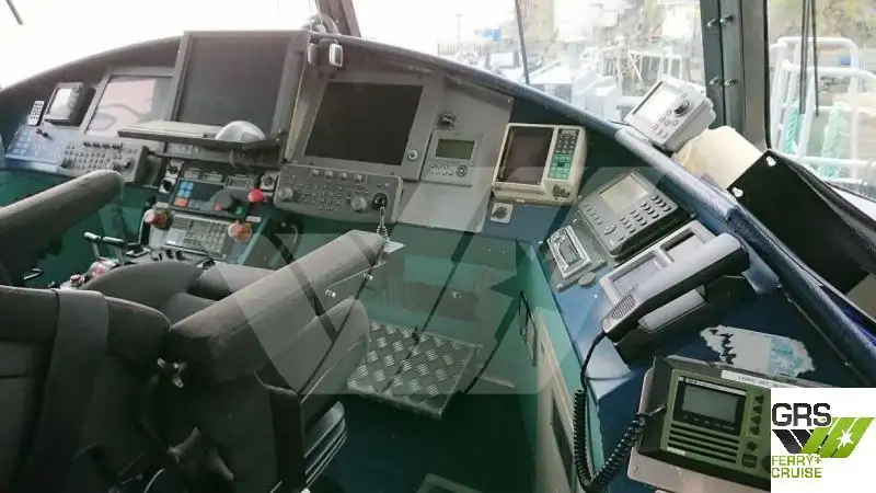 Kapal penginapan untuk dijual
