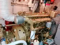 Kapal pelayaran untuk dijual