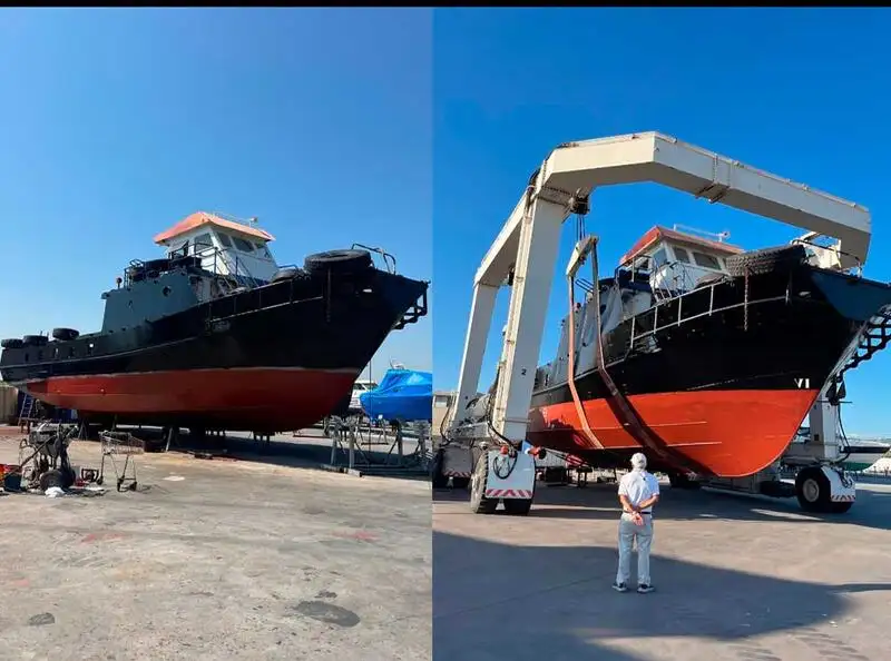Kapal kerja untuk dijual
