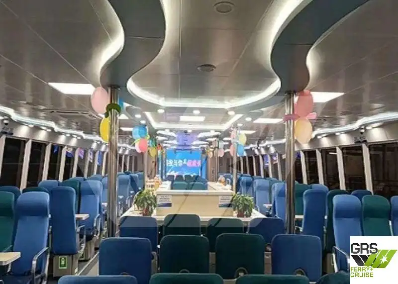 Kapal pelayaran untuk dijual