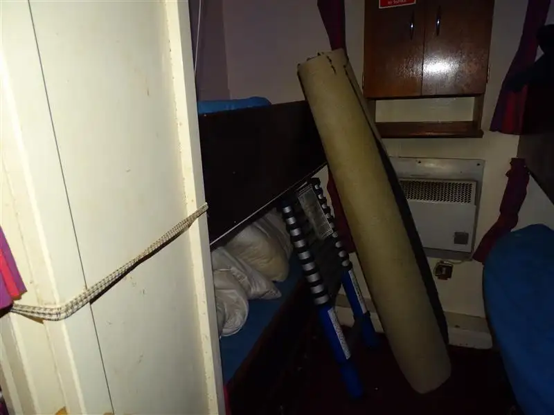Kapal kerja untuk dijual