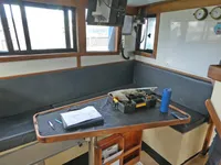 Kapal feri untuk dijual