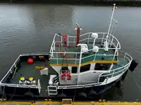 Kapal kerja untuk dijual