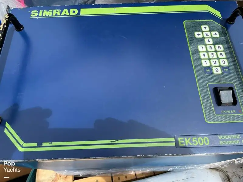 Kapal penyelamat untuk dijual