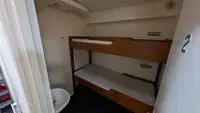 Kapal tinjauan untuk dijual