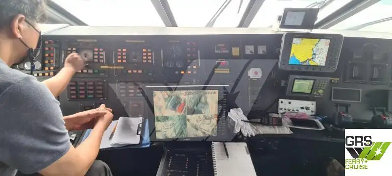 Kapal pelayaran untuk dijual