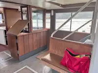Kapal pelayaran untuk dijual