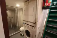 Hotel terapung untuk dijual