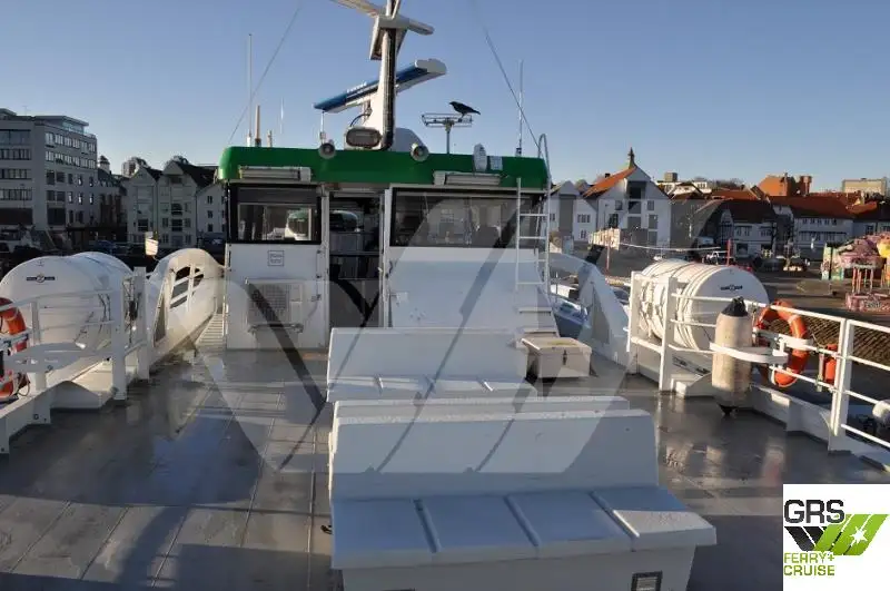Kapal pelayaran untuk dijual