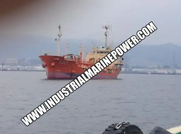 Kapal LNG untuk dijual