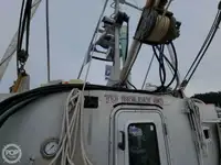 Kapal penyelamat untuk dijual