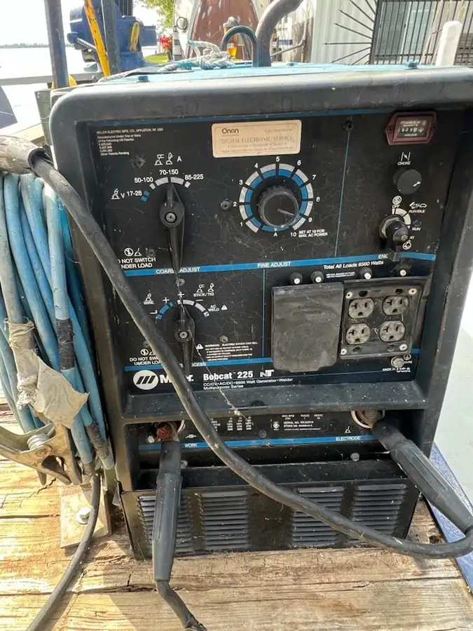 Tongkang untuk dijual