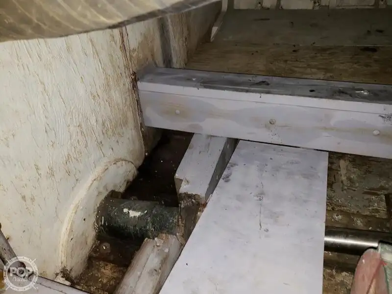 Kapal feri untuk dijual