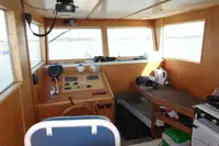 Kapal tunda untuk dijual