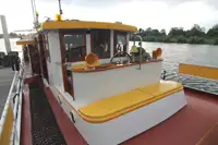 Kapal pelayaran untuk dijual