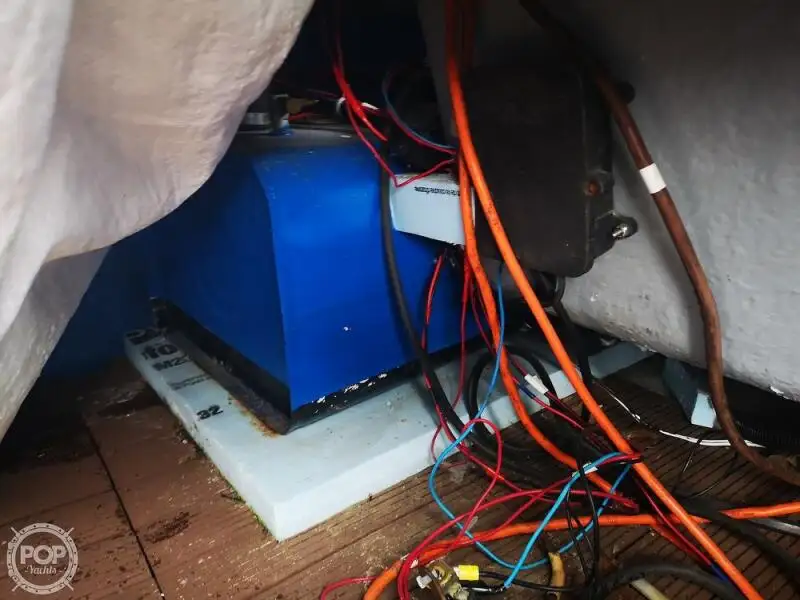 Kapal pemprosesan ikan untuk dijual