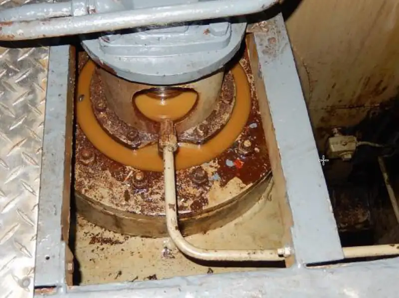 Kapal kerja untuk dijual