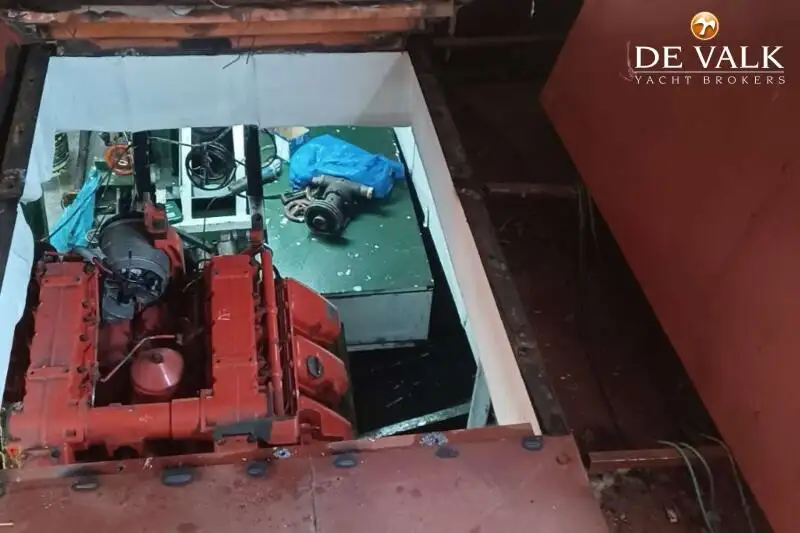 Kapal feri untuk dijual