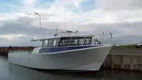 Kapal kerja untuk dijual