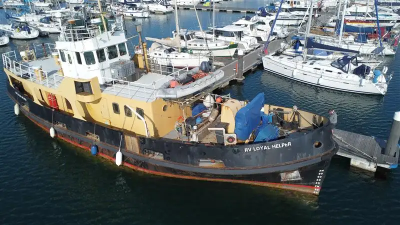 Kapal kerja untuk dijual