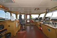 Kapal pelayaran untuk dijual